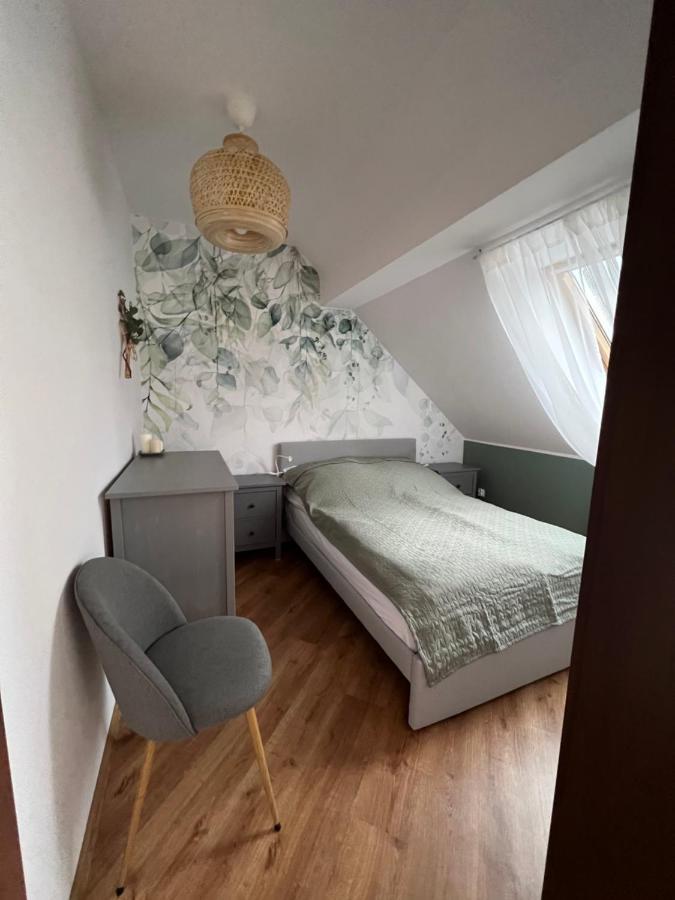 Apartament W Centrum - Nasze Poddasze Ustrzyki Dolne Ngoại thất bức ảnh